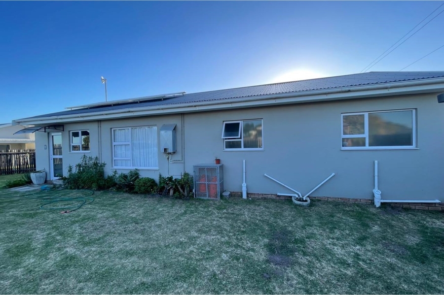 3 Bedroom Property for Sale in Glen Eden Eastern Cape